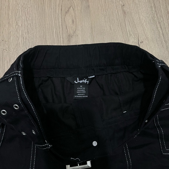 Justify Black Mini Skirt with Belt - Picture 4 of 6